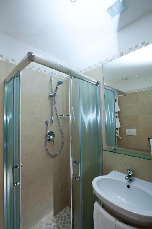 Hotel Ristorante Cesare Savignano sul Rubicone Kamer foto